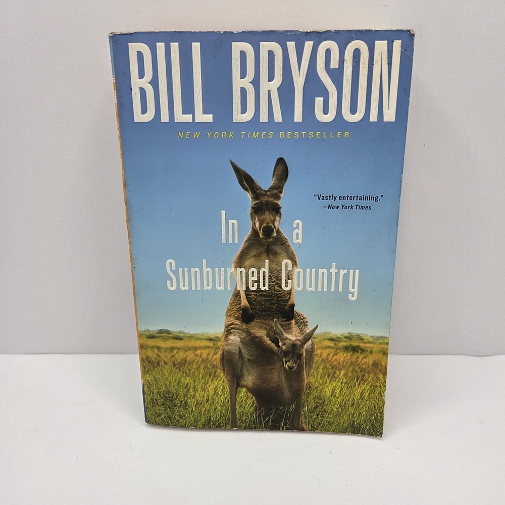 In a Sunburned Country - Paperback By Bryson, Bill